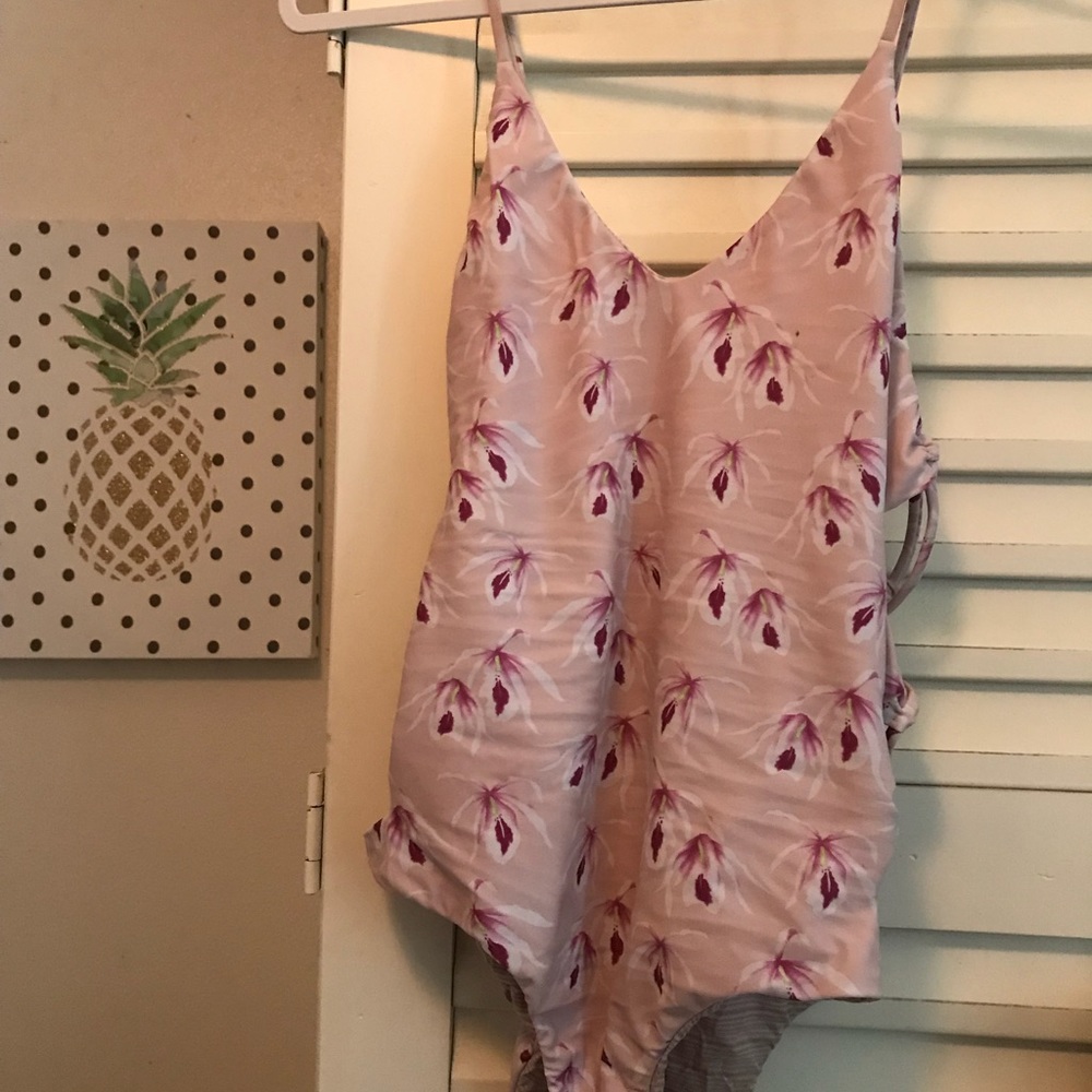 Acacia one piece island orchid LARGE